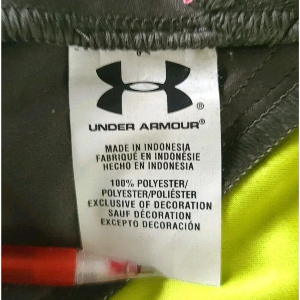 UNDER ARMOUR WomensSCENT CONTROL EARLY SEASON SPEED FREEK CAMO HOODIE JACKET LG